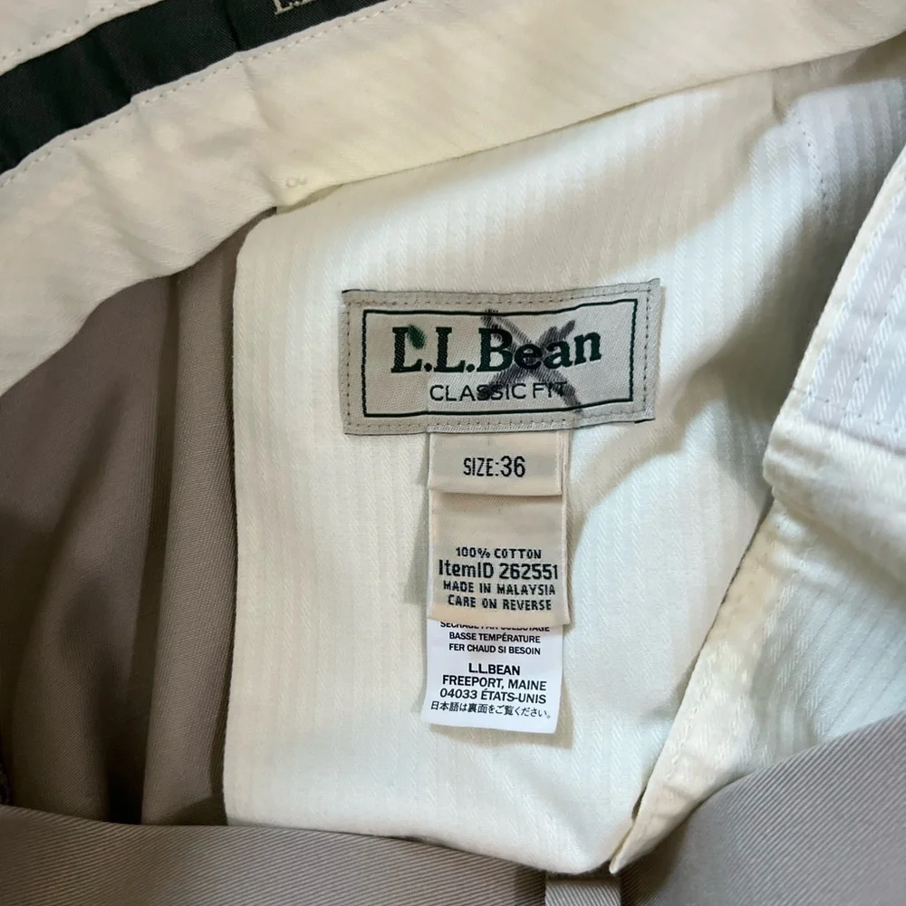 L.L. Bean Men 36 x 30 Khaki Wrinkle Free 5 Pocket Cotton Flat Front Dress Chino
